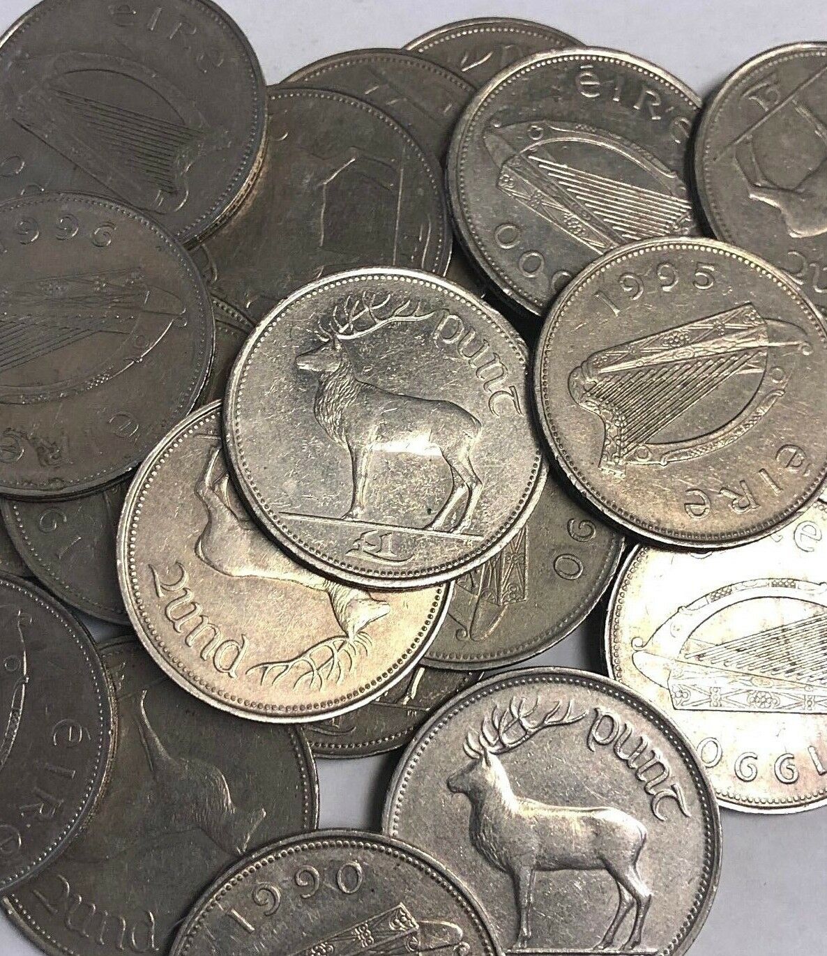 Irish Pound £1 Punt Red Deer (1990-2000 Type) Ireland "eire" Stag Coins