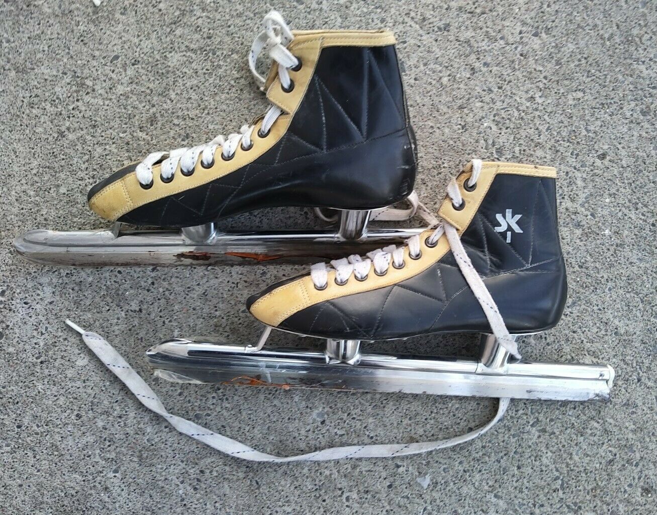 Vtg Speed Skates Ice Skating  Racing Ving Slm Black Leather  Canada Handmade!