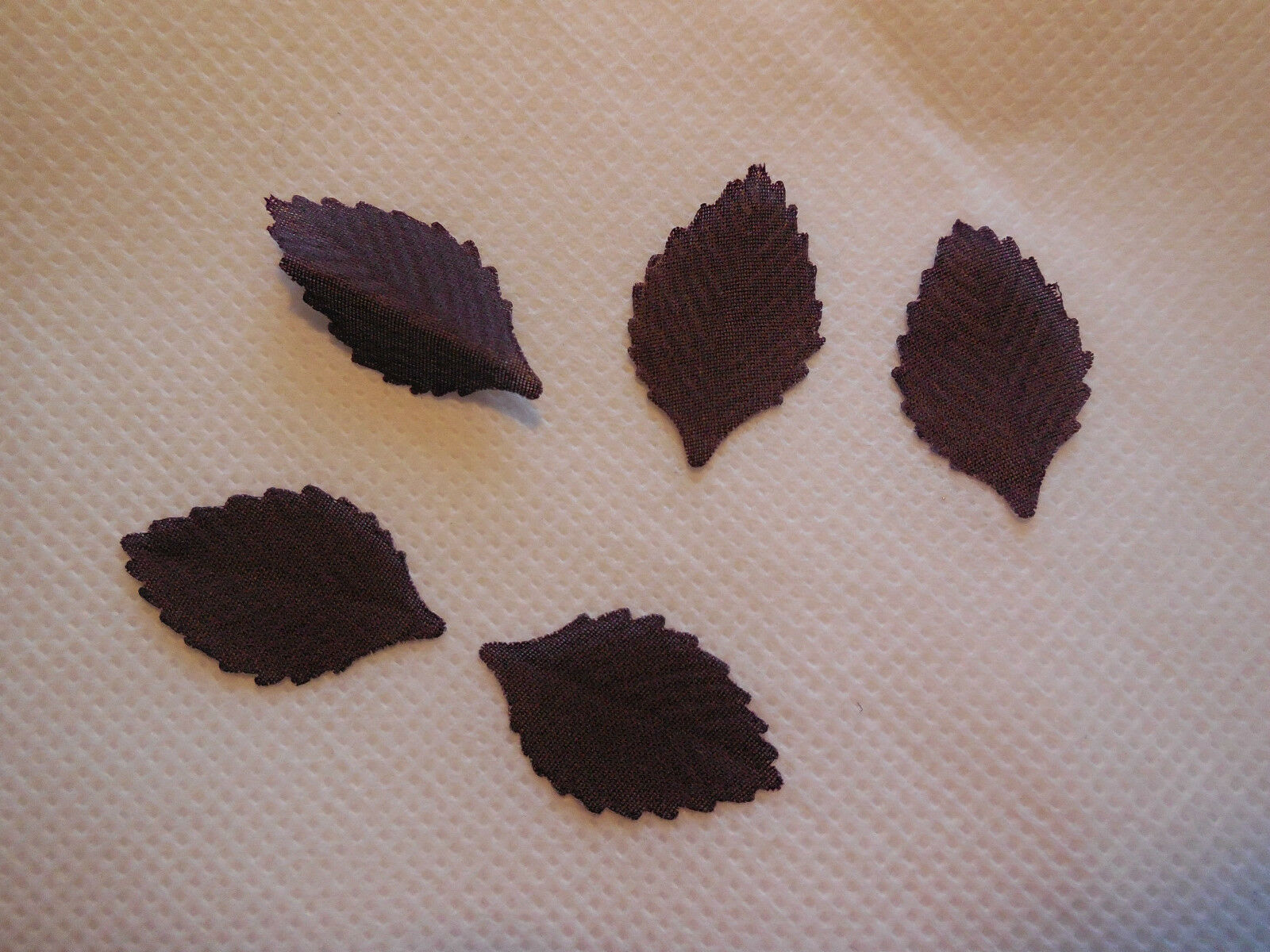 5 Pieces X Dark Purple Chiffon Leaves Craft Fabric Leaves 2.8 X1.6cm Uk Seller