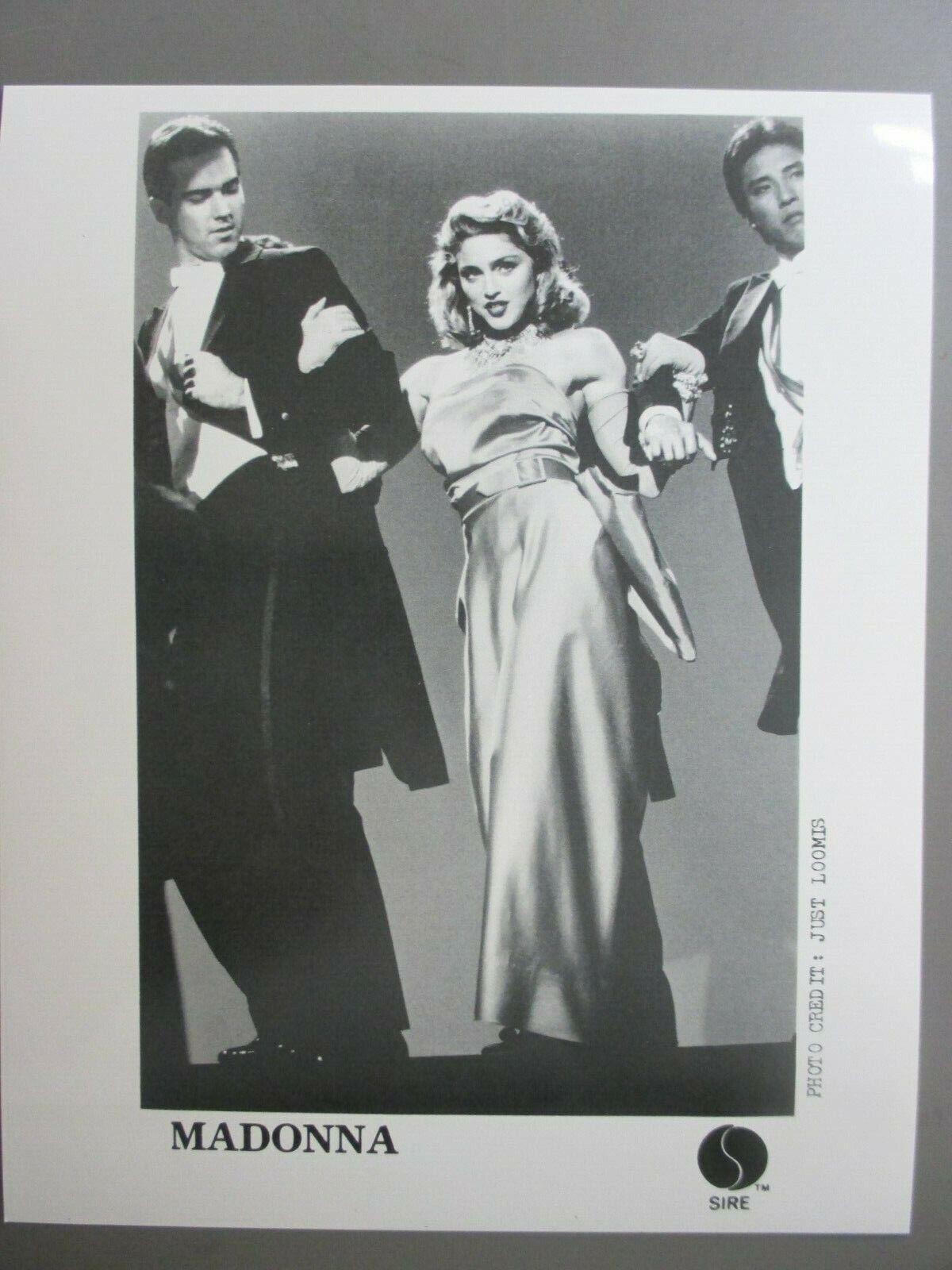 Madonna Black & White 8 X 10 Glossy Promo Photo "wedding"