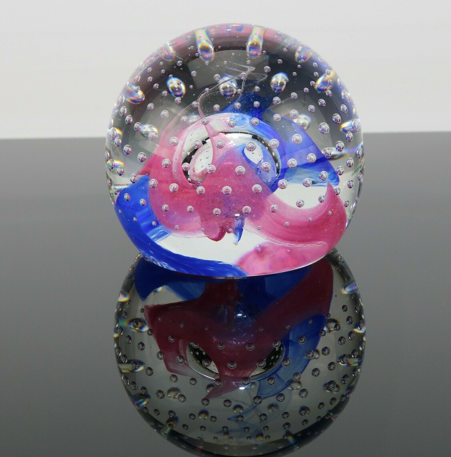 Vintage Caithness Minature Reflections Paperweight Pink/blue Collectors Club 95